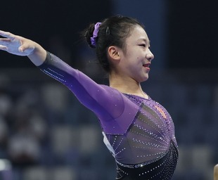 上海海港队打响引援第一枪